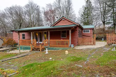 18 Hummingbird, Staatsburg, NY 12580 - Photo 1