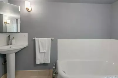 18 Knollwood Road, Eastchester, NY 10709 - Photo 25