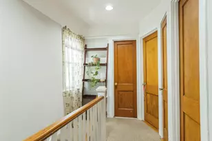 93-05 208th St, Queens Village, NY 11428 - Photo 17