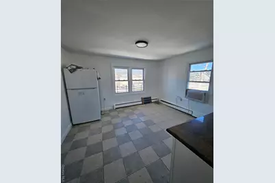 196 S Franklin Street, Hempstead, NY 11550 - Photo 3