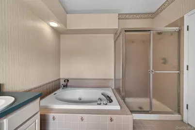 5 Quaker Mill Run, Florida, NY 10921 - Photo 17