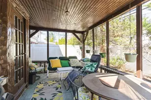 63 Marlborough Ct, Rockville Centre, NY 11570 - Photo 25