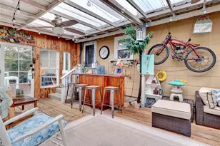 31 Roneck Ct, Shirley, NY 11967 - Photo 19