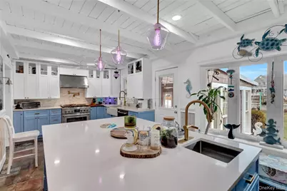 31 Roneck Court, Shirley, NY 11967 - Photo 19