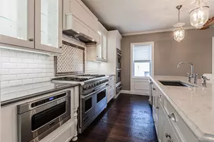 606 E Jericho Tpke, Huntington Station, NY 11746 - Photo 3