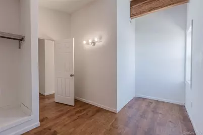 606 E Jericho Turnpike, Huntington Station, NY 11746 - Photo 13