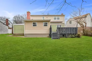 48 Sperry Ct, New Hyde Park, NY 11040 - Photo 33