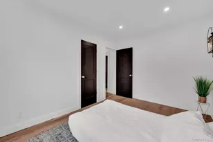 48 Sperry Ct, New Hyde Park, NY 11040 - Photo 23