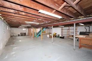 61 Preston St, Huntington, NY 11743 - Photo 31