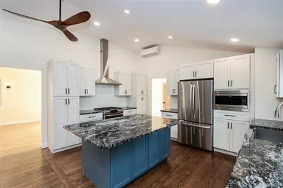 61 Preston Street, Huntington, NY 11743 - Photo 7