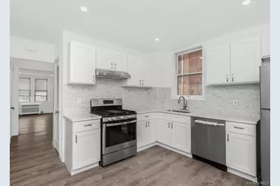 1062 Calhoun Avenue, Bronx, NY 10465 - Photo 5