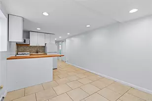 26 Indiana Ave, Long Beach, NY 11561 - Photo 3