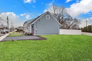 89 Sherman Ave, Bethpage, NY 11714 - Photo 3