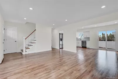 89 Sherman Avenue, Bethpage, NY 11714 - Photo 5