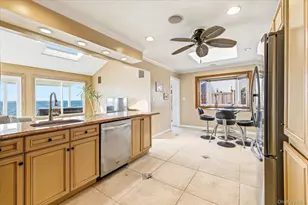 65 Shore Dr S, Copiague, NY 11726 - Photo 7