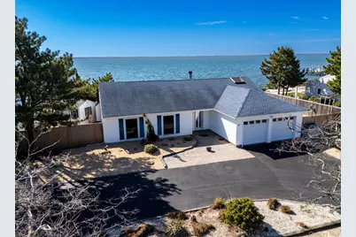 65 Shore Drive S, Copiague, NY 11726 - Photo 1