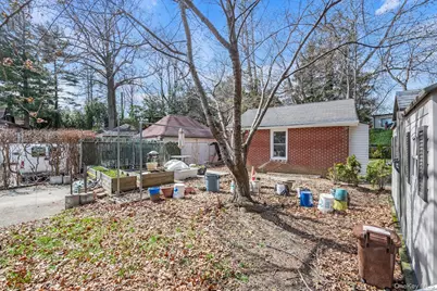 84-16 Charlecote Ridge, Jamaica, NY 11432 - Photo 23