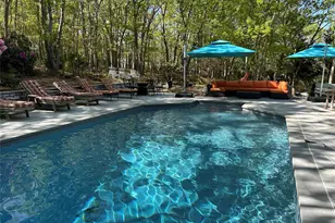 40 Bonac Wood Ln, East Hampton, NY 11937 - Photo 21