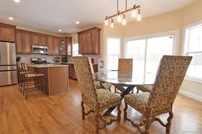 5 Dogwood Lane, East Moriches, NY 11940 - Photo 21