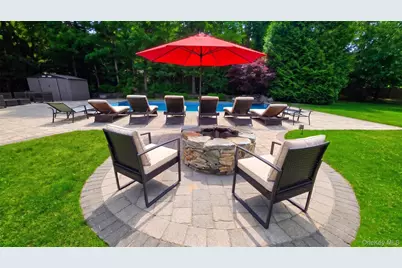 26 Box Tree Road, East Quogue, NY 11942 - Photo 5