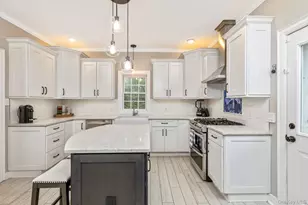 26 Box Tree Rd, East Quogue, NY 11942 - Photo 19