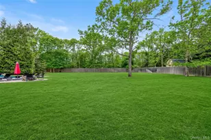 26 Box Tree Rd, East Quogue, NY 11942 - Photo 9