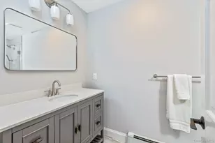 26 Box Tree Rd, East Quogue, NY 11942 - Photo 37