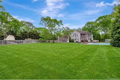 26 Box Tree Road, East Quogue, NY 11942 - Photo 7