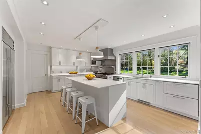 50 Greendale Road, Scarsdale, NY 10583 - Photo 9