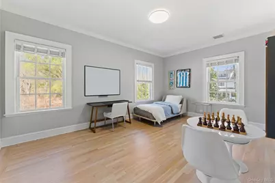 50 Greendale Road, Scarsdale, NY 10583 - Photo 25