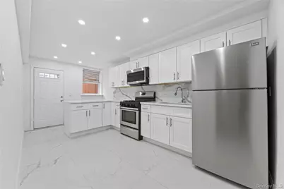 3121 Mickle Avenue, Bronx, NY 10469 - Photo 1