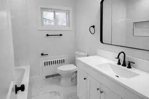 40 Arbour St, West Islip, NY 11795 - Photo 15