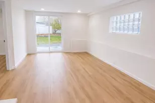 40 Arbour St, West Islip, NY 11795 - Photo 17