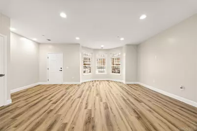 5 Jacqueline Way, North Babylon, NY 11703 - Photo 5