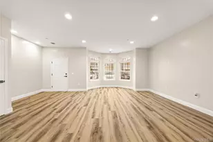 5 Jacqueline Way, North Babylon, NY 11703 - Photo 5