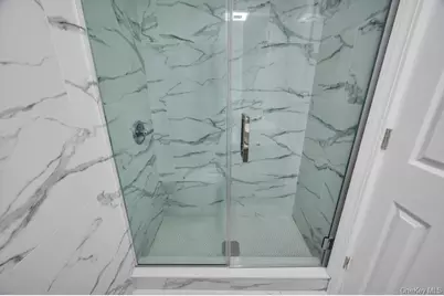 207 N Grove Street, Valley Stream, NY 11580 - Photo 9