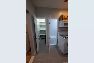 9728 Flatlands Avenue, Brooklyn, NY 11236 - Photo 7