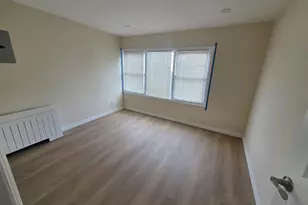 132-04 95th Ave, Richmond Hill, NY 11419 - Photo 15