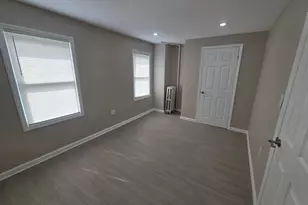 132-04 95th Ave, Richmond Hill, NY 11419 - Photo 13