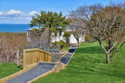 2 Dolphin Way, Riverhead, NY 11901 - Photo 5