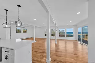 2 Dolphin Way, Riverhead, NY 11901 - Photo 7