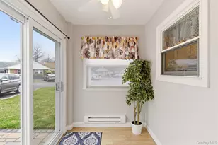 47 Forge Ln, Coram, NY 11727 - Photo 17