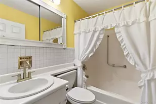 47 Forge Ln, Coram, NY 11727 - Photo 11