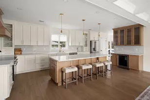 11 Edcris Ln, Huntington, NY 11743 - Photo 7