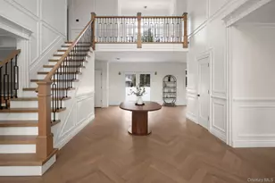 11 Edcris Ln, Huntington, NY 11743 - Photo 3