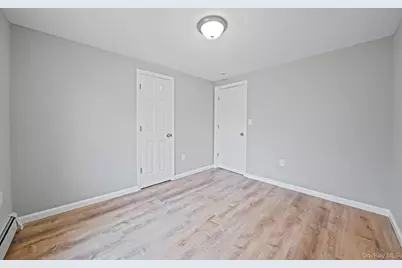 28 Dale Avenue, Riverhead, NY 11901 - Photo 27