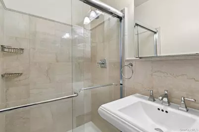 514 Pantigo Road #22, East Hampton, NY 11937 - Photo 11