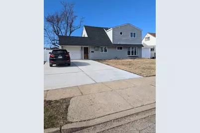 65 Prentice Road, Levittown, NY 11756 - Photo 1