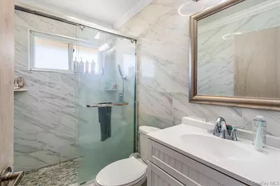 65 Prentice Road, Levittown, NY 11756 - Photo 9