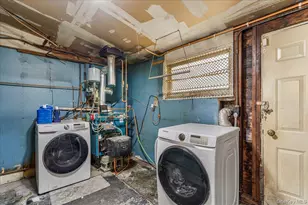 65 Prentice Rd, Levittown, NY 11756 - Photo 15